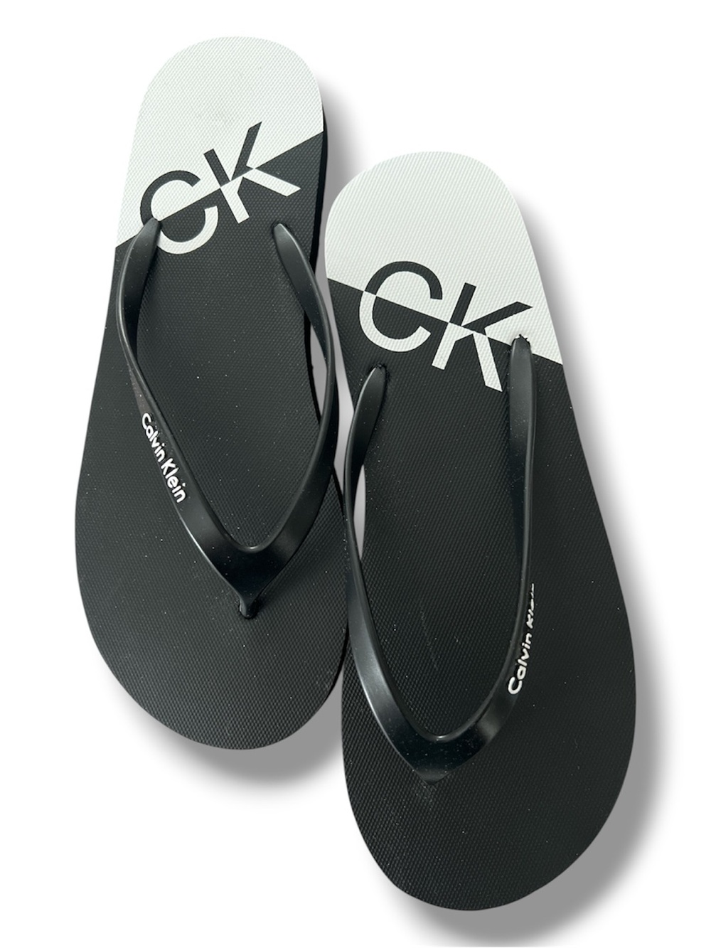 Calvin Klein CK Santori Black and White Flip Flop Sandals • Women's Size 10
